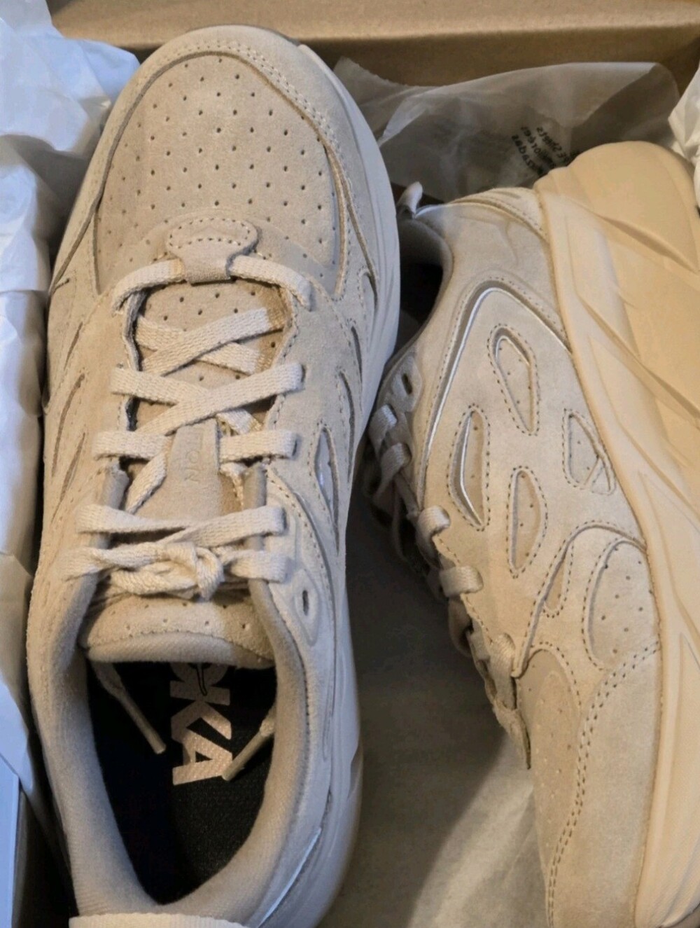 Hoka One One HOKA Clifton L Suede Country Air US Womens Sz  6 and a US Mens Sz 5 - Picture 5 of 9